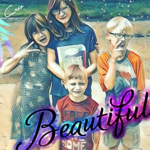 Meet your Posher, Chrissy